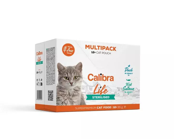 Calibra Cat Food on a White Background. This food contains 12 pouches. 6 of Duck and 6 of Salmon. The box is white with orange text and a cute tabby cat on the front.