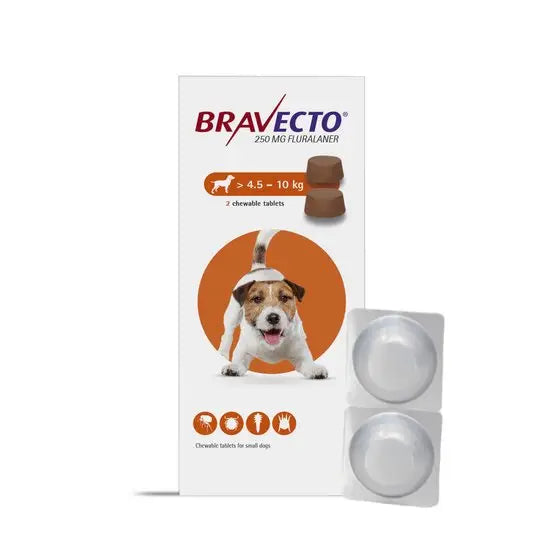 Bravecto® Chewable Tablets for Small Dogs 250mg 2D pack with two blister tablets for dogs 4.5–10kg, shown with a happy small dog image.